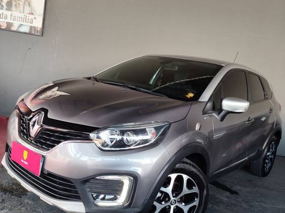 RENAULT CAPTUR 2.0 16V HI-FLEX BOSE AUTOMÁTICO
